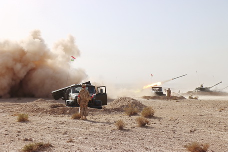 Группировка артиллерии остановила продвижение главных сил &quot;боевиков&quot; на учении ОДКБ в Таджикистане