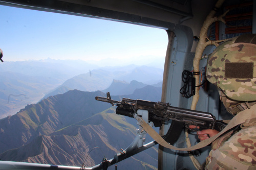 Оперативная группа, возглавляемая начальником Объединенного штаба ОДКБ, посетила участок таджикско-афганской границы