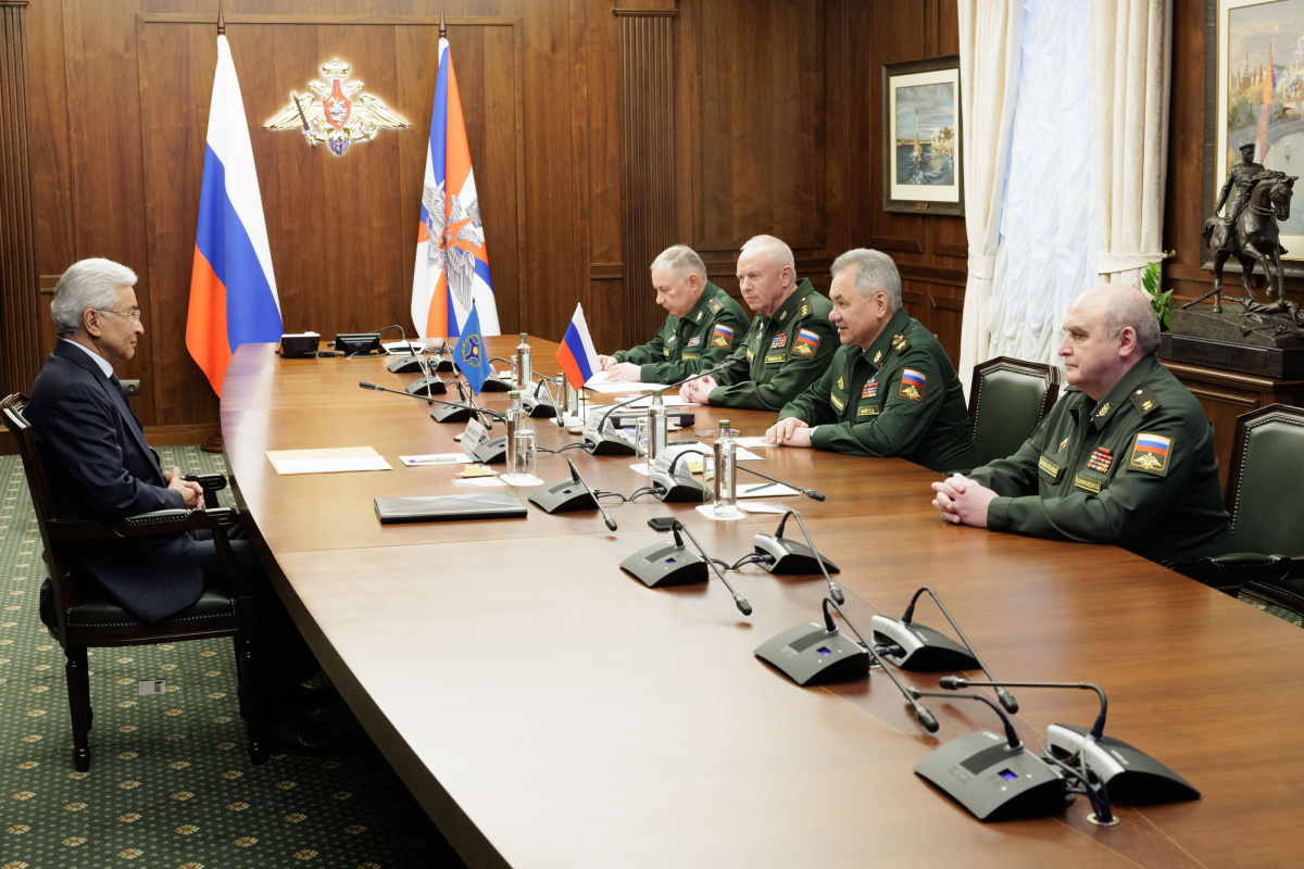 Генеральный секретарь ОДКБ  Имангали Тасмагамбетов в Москве встретился с Министром обороны России Сергеем Шойгу
