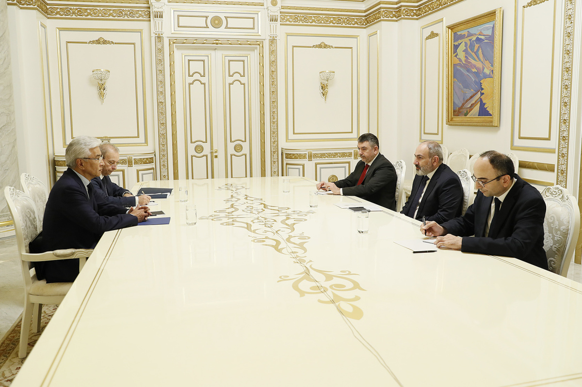 Состоялась встреча Премьер-министра Армении Никола Пашиняна с Генеральным секретарем ОДКБ