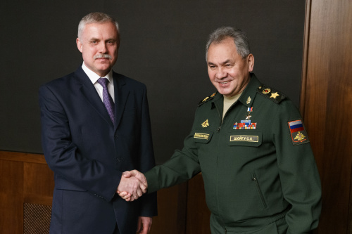 Генеральный секретарь ОДКБ Станислав Зась встретился с исполняющим обязанности Министра обороны России Сергеем Шойгу