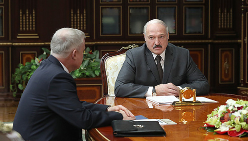 Президент Беларуси Александр Лукашенко  встретился с Генеральным секретарем ОДКБ Станиславом Засем 