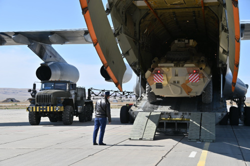 Участники учений ОДКБ «Нерушимое братство-2025» и «Барьер-2025» направляются в Республику Таджикистан Участники учений ОДКБ «Нерушимое братство-2025» и «Барьер-2025» направляются в Республику Таджикистан