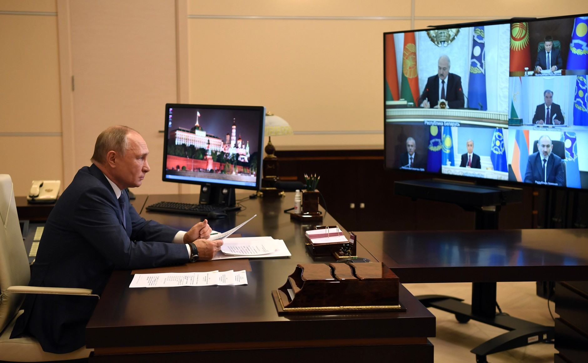 2 декабря 2020 года впервые в режиме видеоконференции состоялась сессия Совета коллективной безопасности ОДКБ