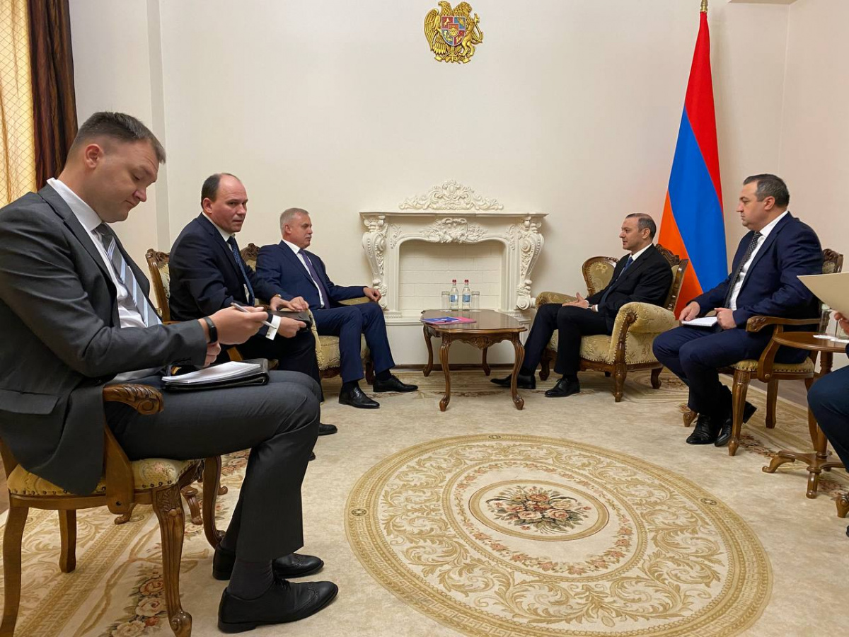 Генеральный секретарь ОДКБ  встретился с Секретарем Совета Безопасности Армении 