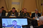 Приветствие от имени Министра обороны Российской Федереции зачитывает заместитель Главнокомандующего Сухопутными войсками ВС РФ генерал-лейтенант Александр Ленцов