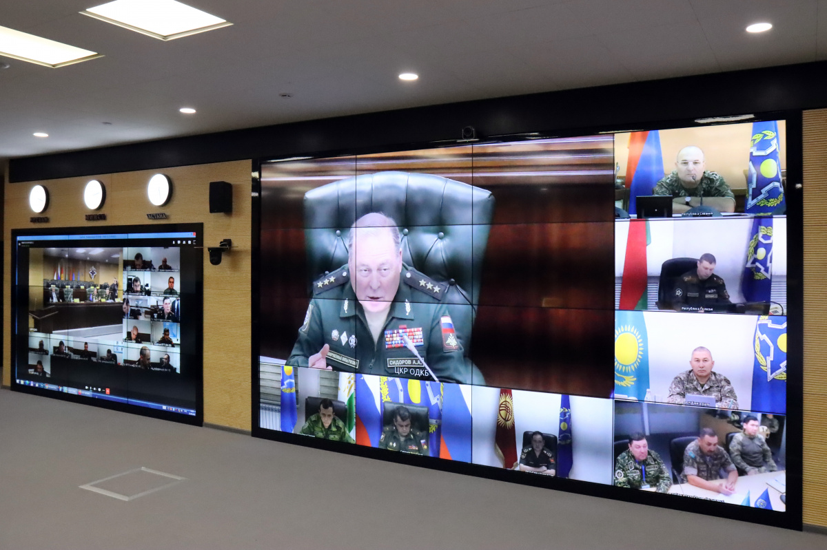 В ОДКБ состоялась стратегическая командно-штабная тренировка, направленная на отработку вопросов развертывания сил и средств системы коллективной безопасности в Центрально-Азиатском регионе