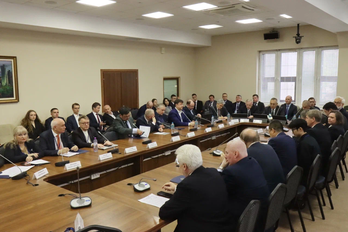 На Конференции ОДКБ в Московском государственном институте международных отношений состоялась презентация Евразийской аналитической платформы