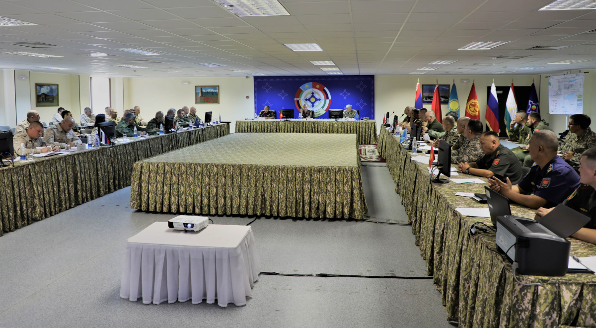 В Кыргызстане обсуждены детали совместного учения с Миротворческими силами ОДКБ  «Нерушимое братство-2023»