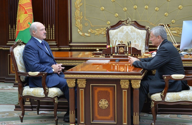 Лукашенко и Бордюжа 13.09.2016.jpg